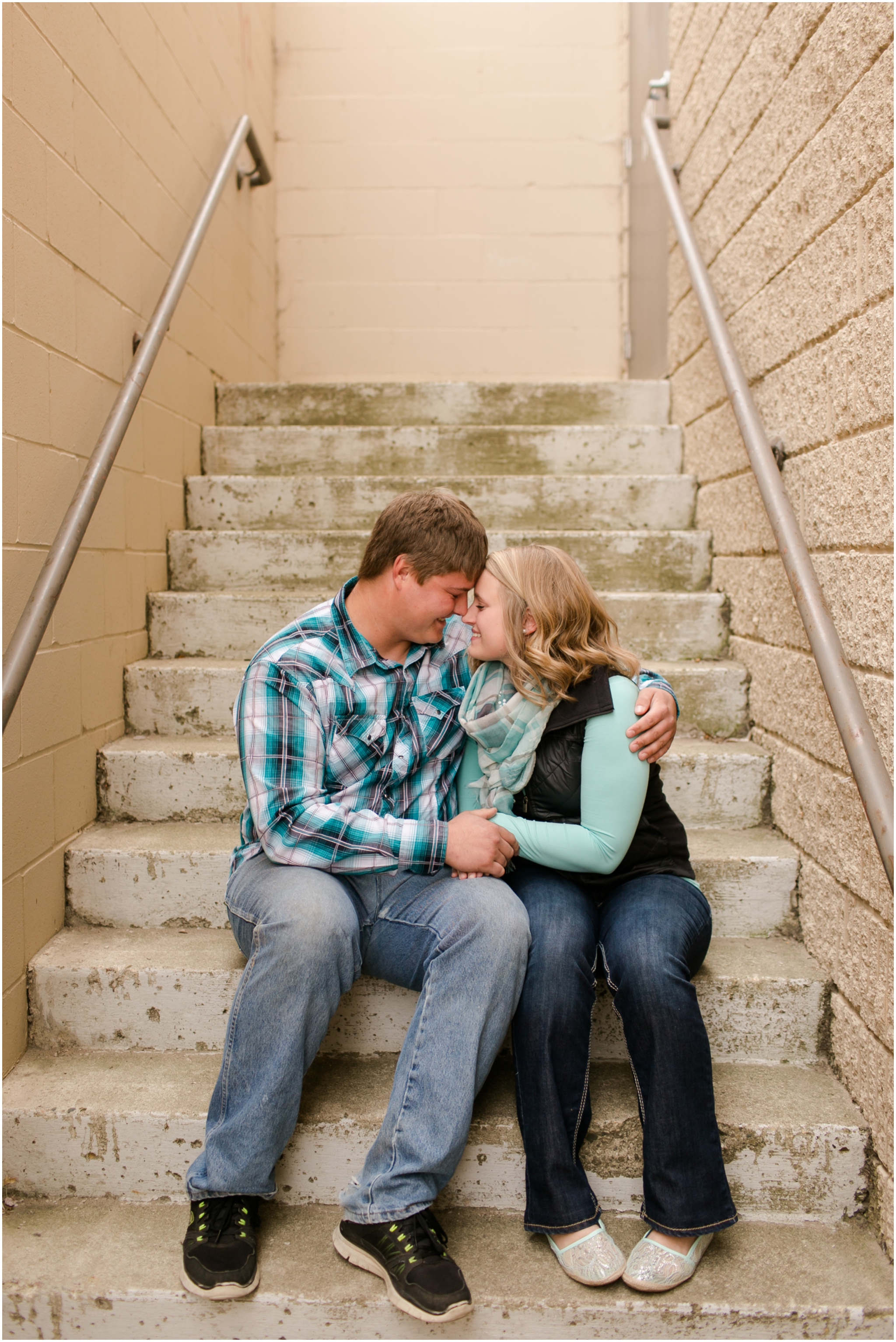 Detroit Lakes Engagement Session, Fall Engagement, Outdoor Couple