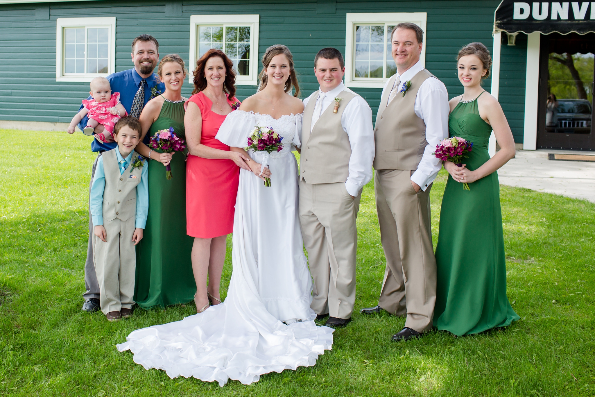 Wedding Day Family Photos, Detroit Lakes Wedding Photographer