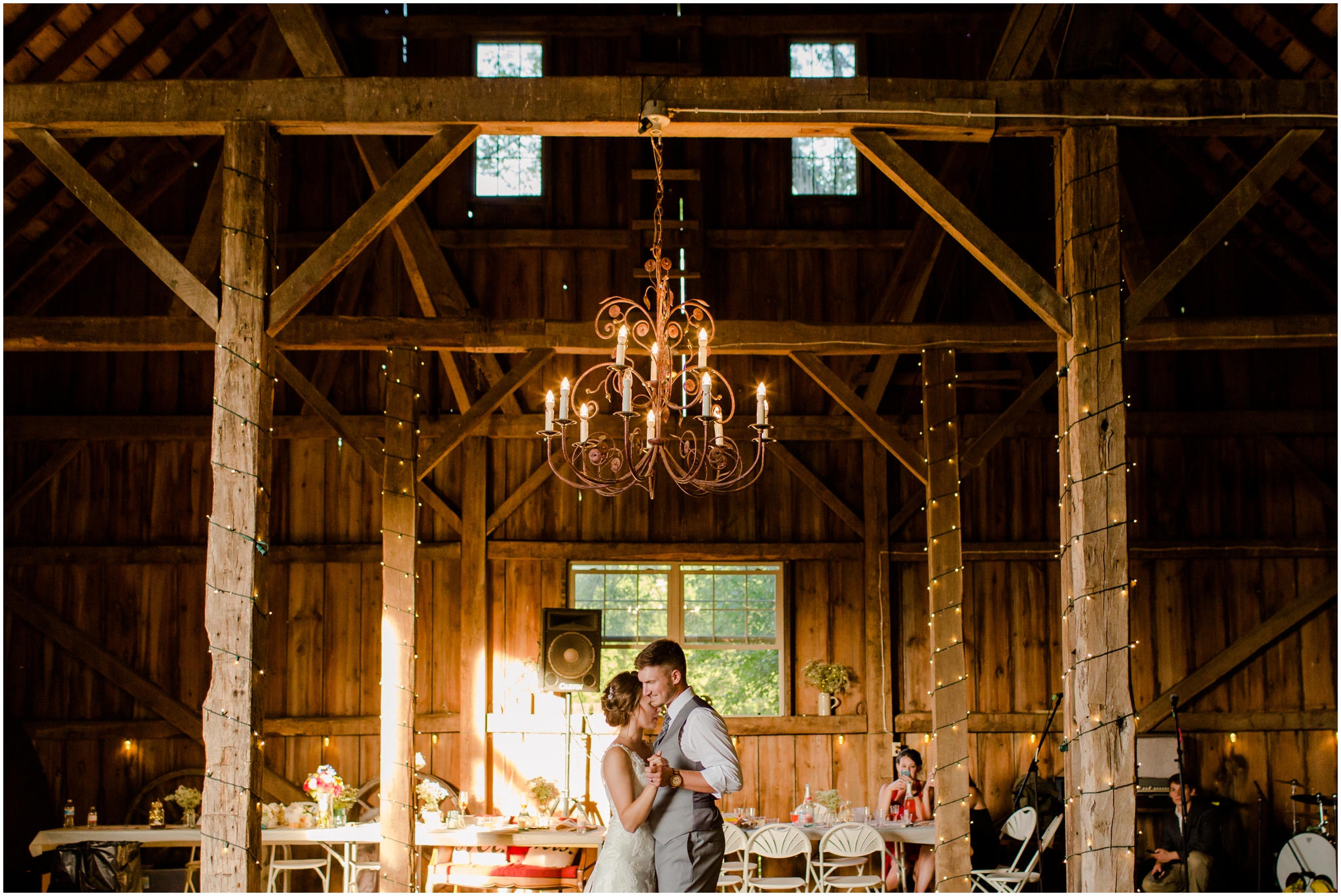 Milt's Barn Wedding Photos, Detroit Lakes Wedding Photographers, Brittney and Caleb