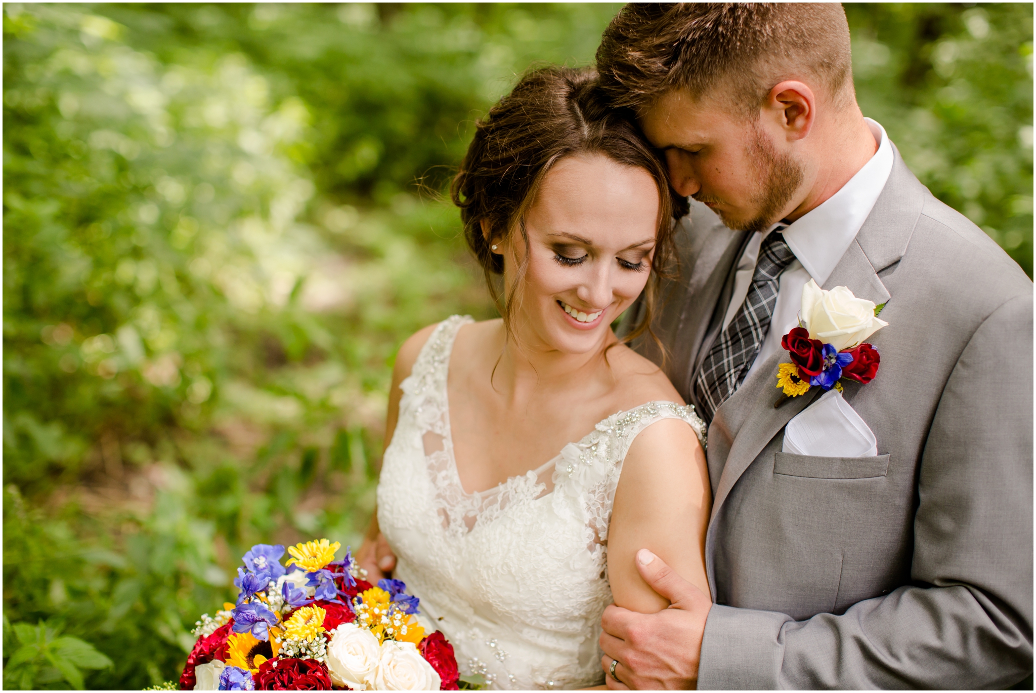 Milt's Barn Wedding Photos, Detroit Lakes Wedding Photographers, Brittney and Caleb
